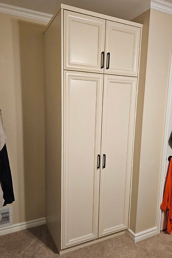 Custom Bedroom Closet in Mississauga